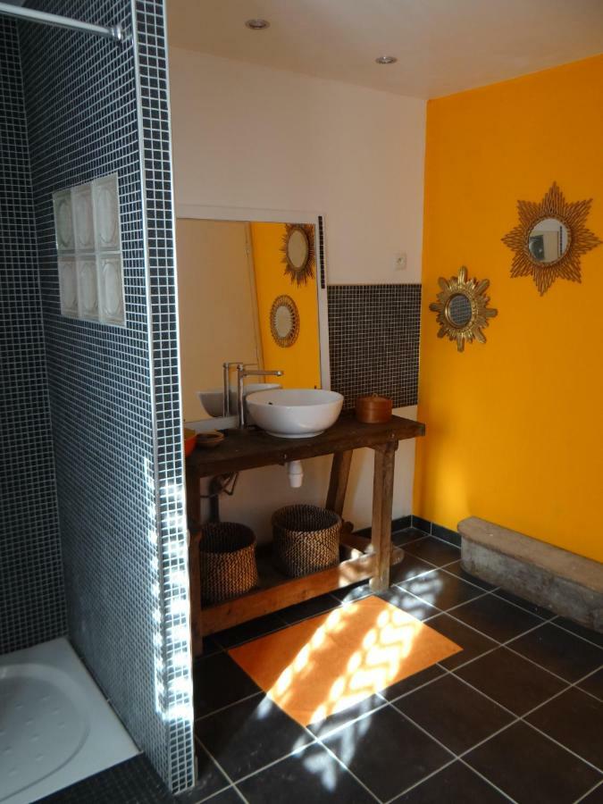 Les Toitons Hotel Levis Luaran gambar